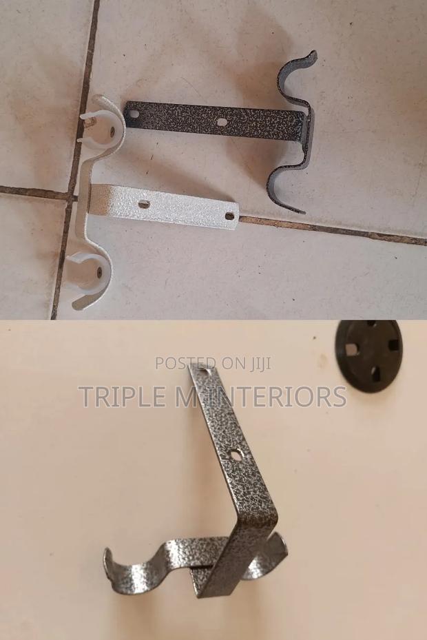 Double-Strength Steel Brackets With Scratch-Resistant Coating