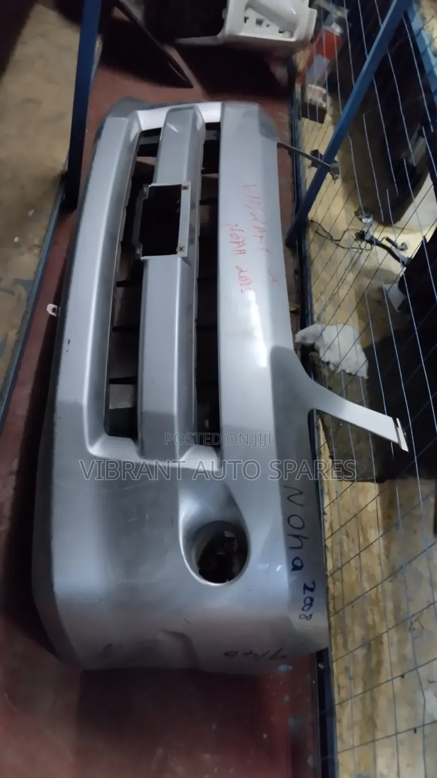 Noah 2005 Front Bumper