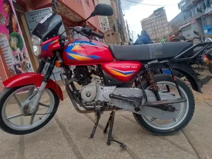 Bajaj Boxer 125 2025 Red
