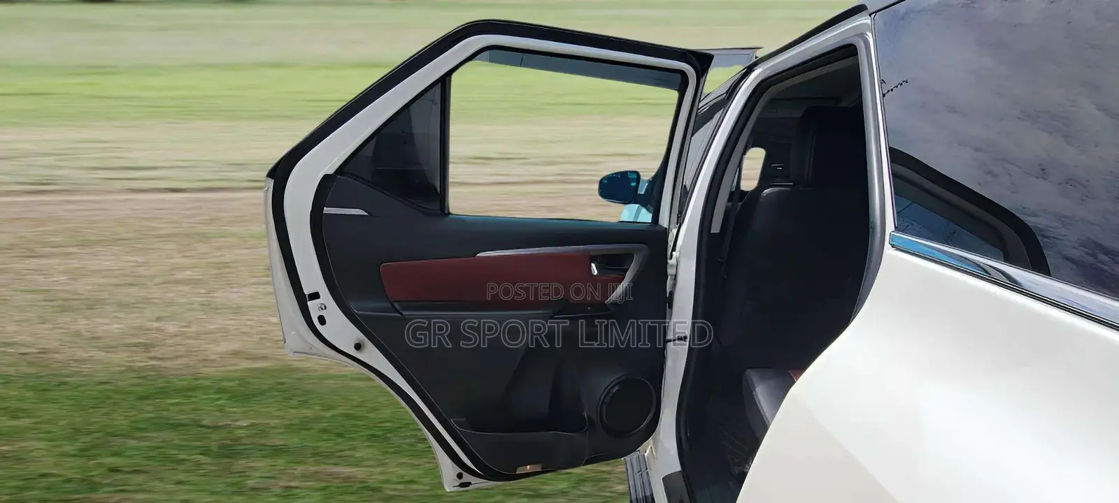 Toyota Fortuner 2.8 D AWD 2019 White