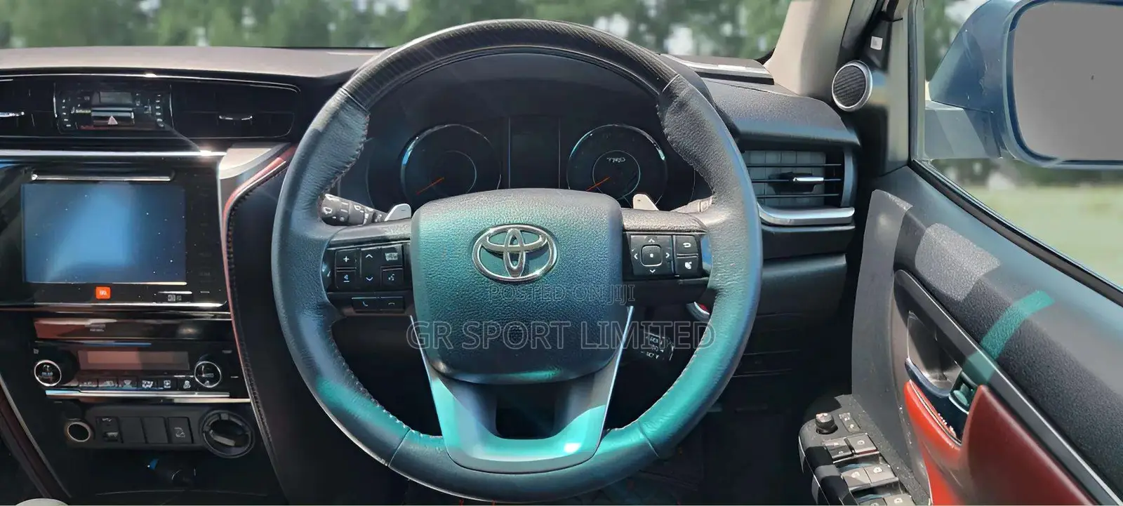 Toyota Fortuner 2.8 D AWD 2019 White