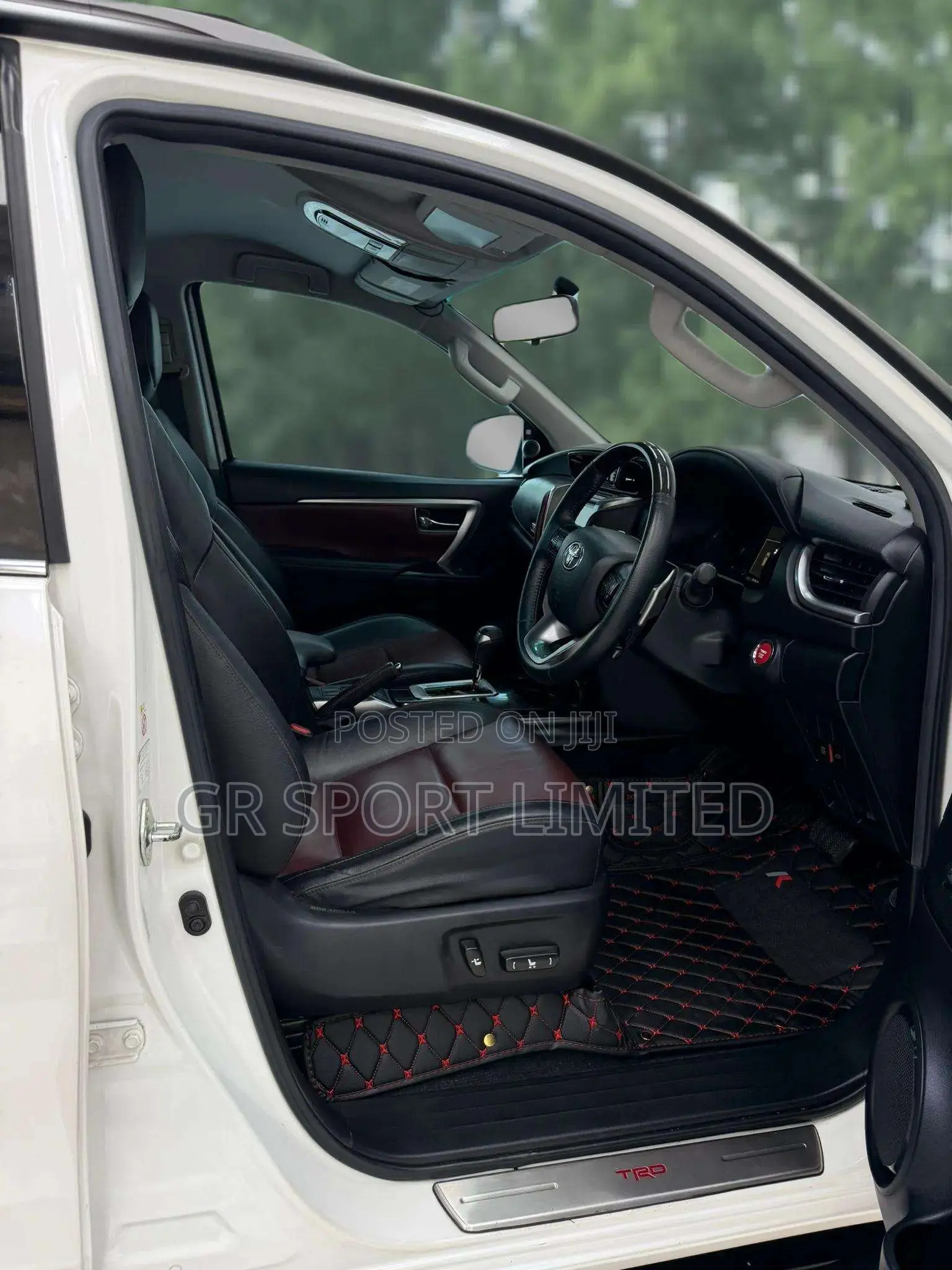 Toyota Fortuner 2.8 D AWD 2019 White