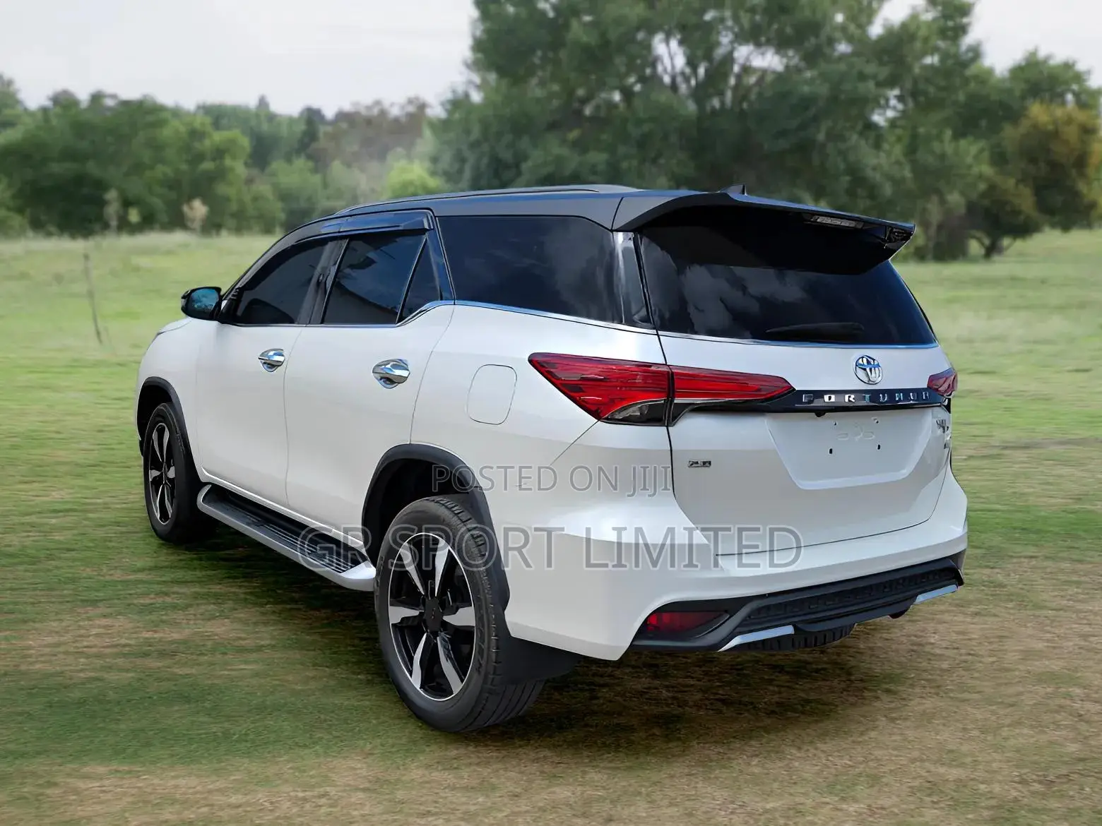 Toyota Fortuner 2.8 D AWD 2019 White