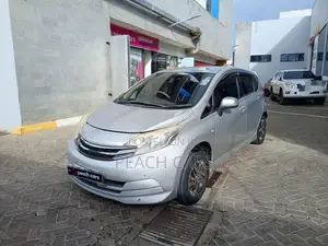 Nissan Note 2014 Silver