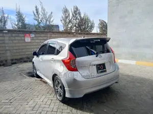 Nissan Note 2014 Silver
