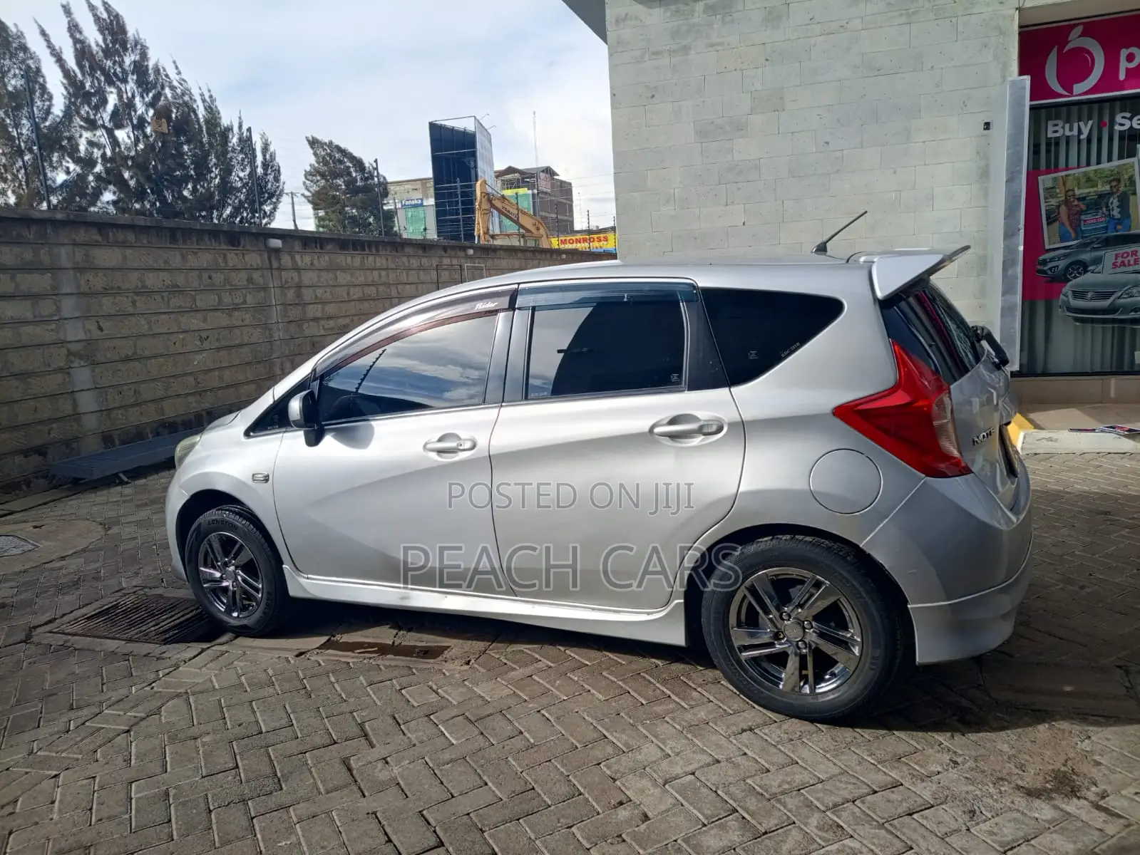 Nissan Note 2014 Silver