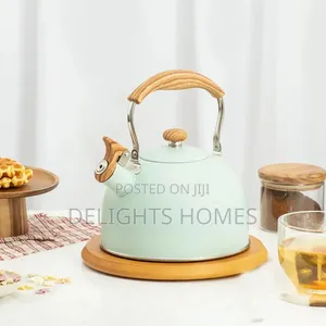 2.5 British Whistling Kettle-S