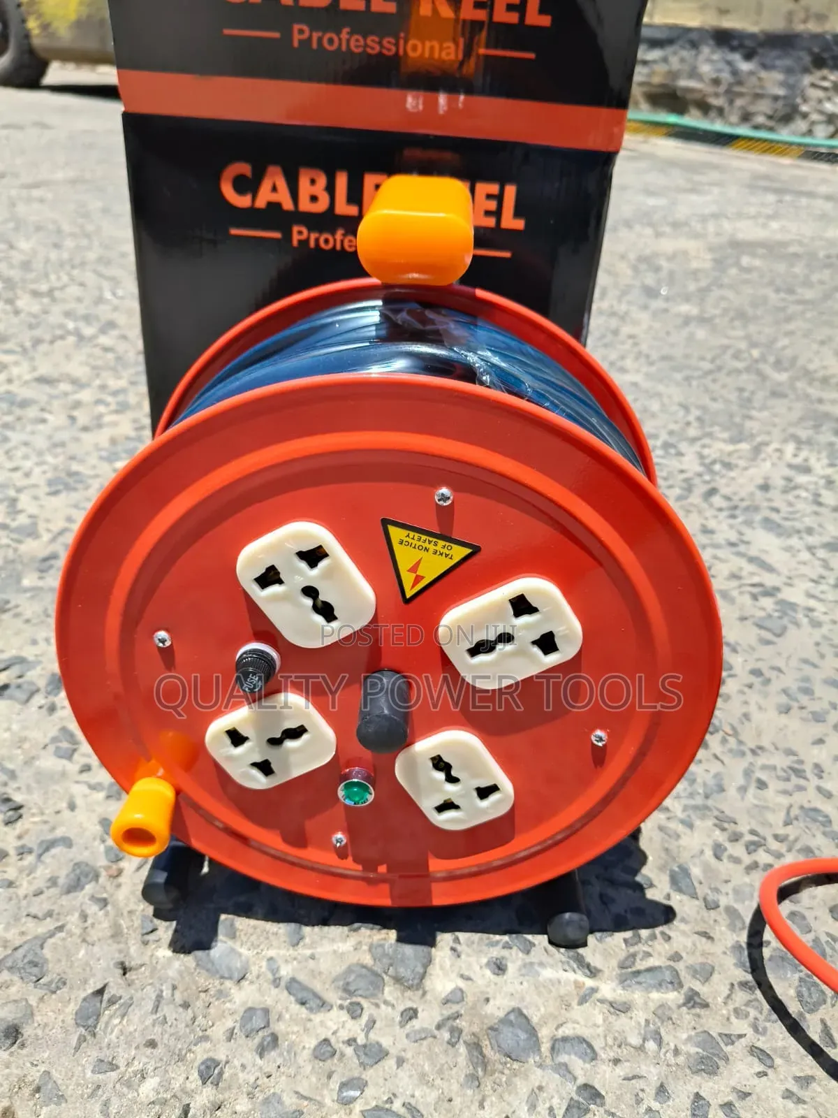 25m PVC Extension Reel - 13a, 220-240v, 3600w, Black Red, Portable