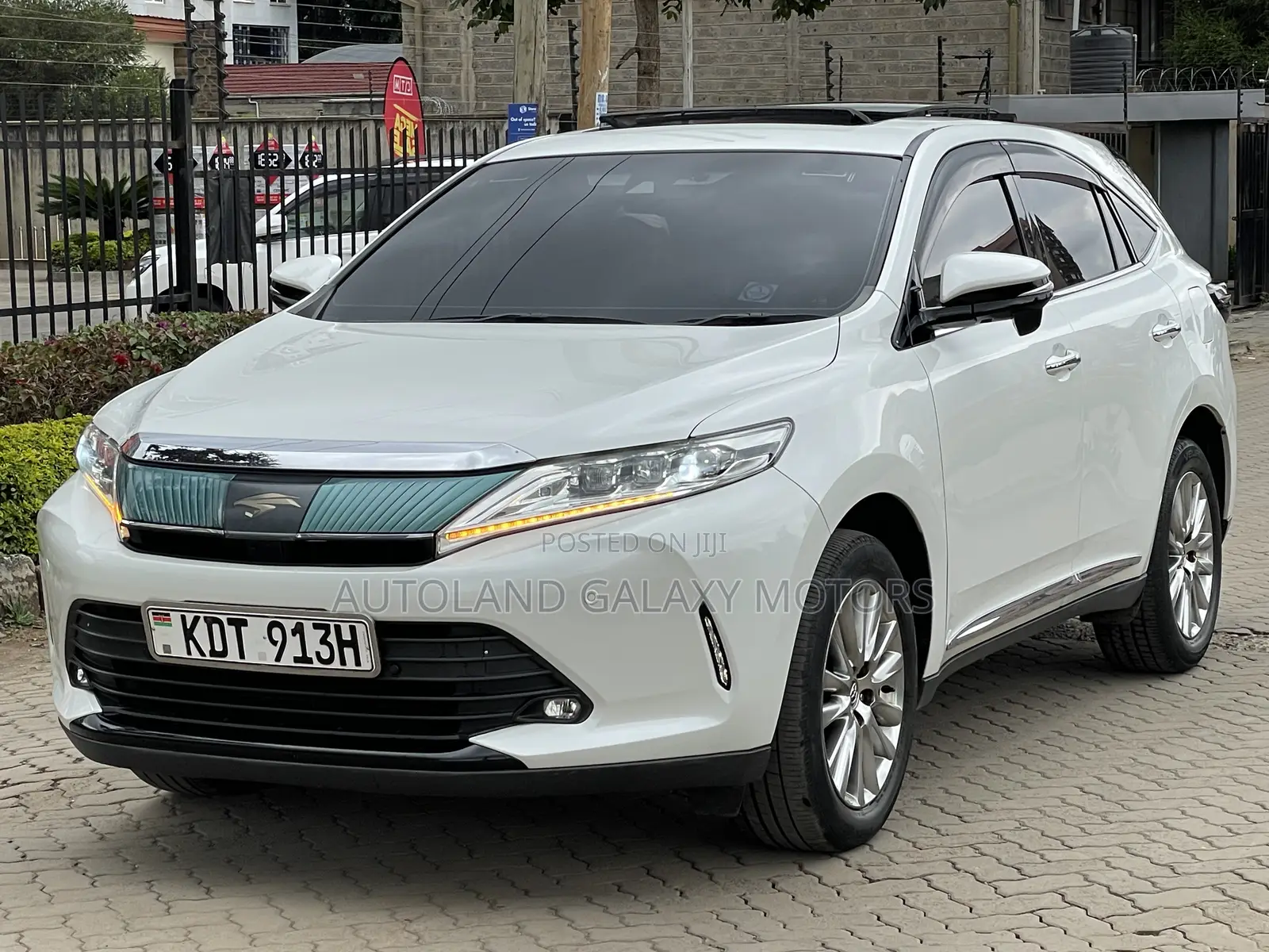 Toyota Harrier 2018 White
