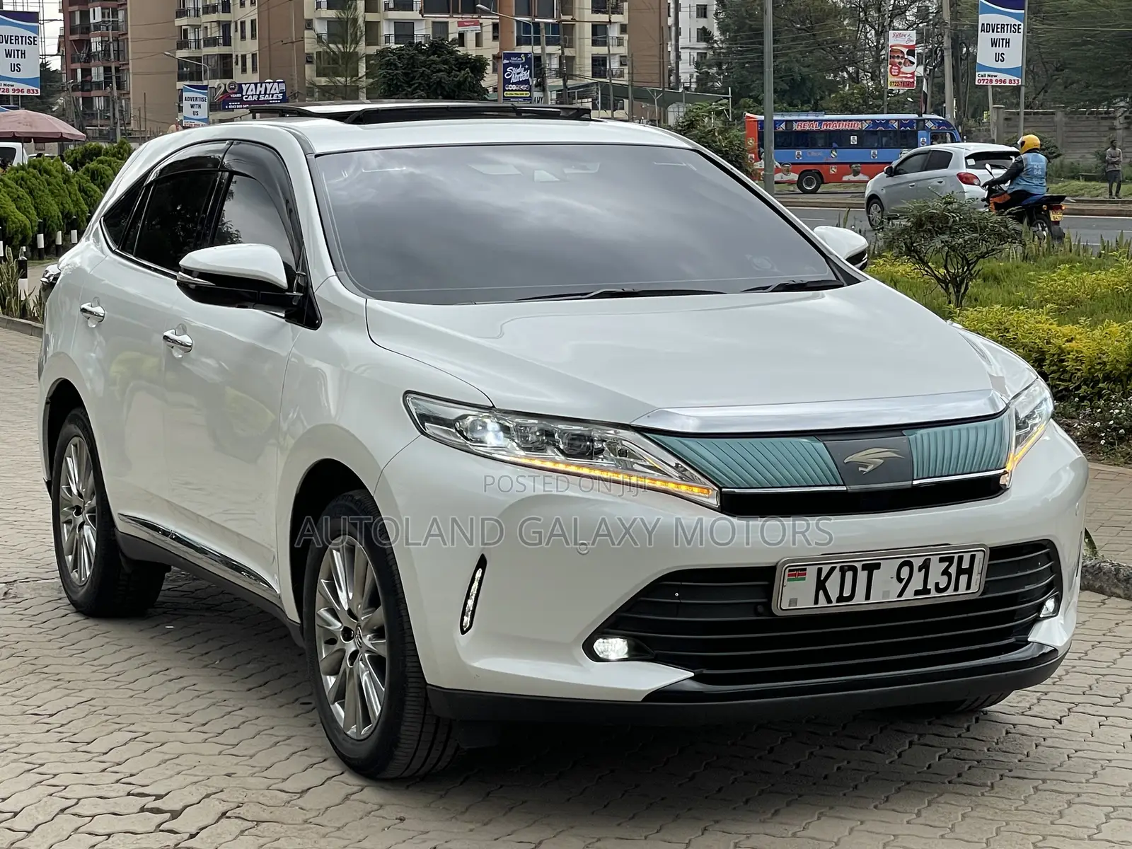 Toyota Harrier 2018 White