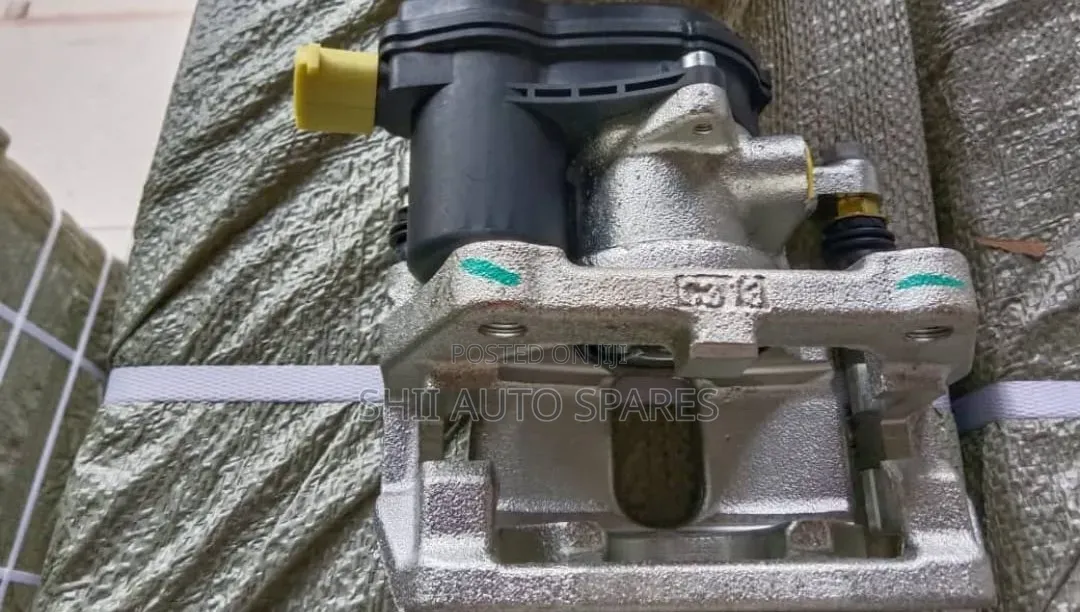 Brake Calipers for Honda Vezel