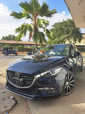 Mazda Axela 2018 Blue