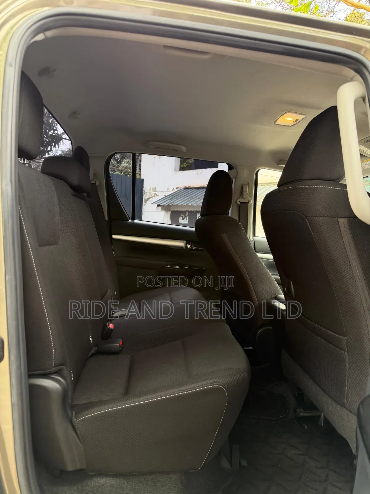 Toyota Hilux Revo Double Cab Deisel 2.4 AWD 2021 Green