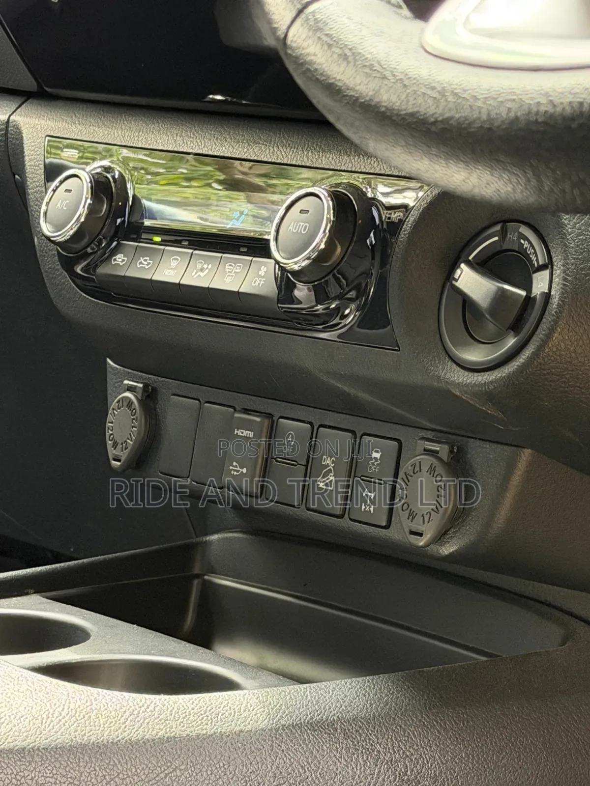 Toyota Hilux Revo Double Cab Deisel 2.4 AWD 2021 Green