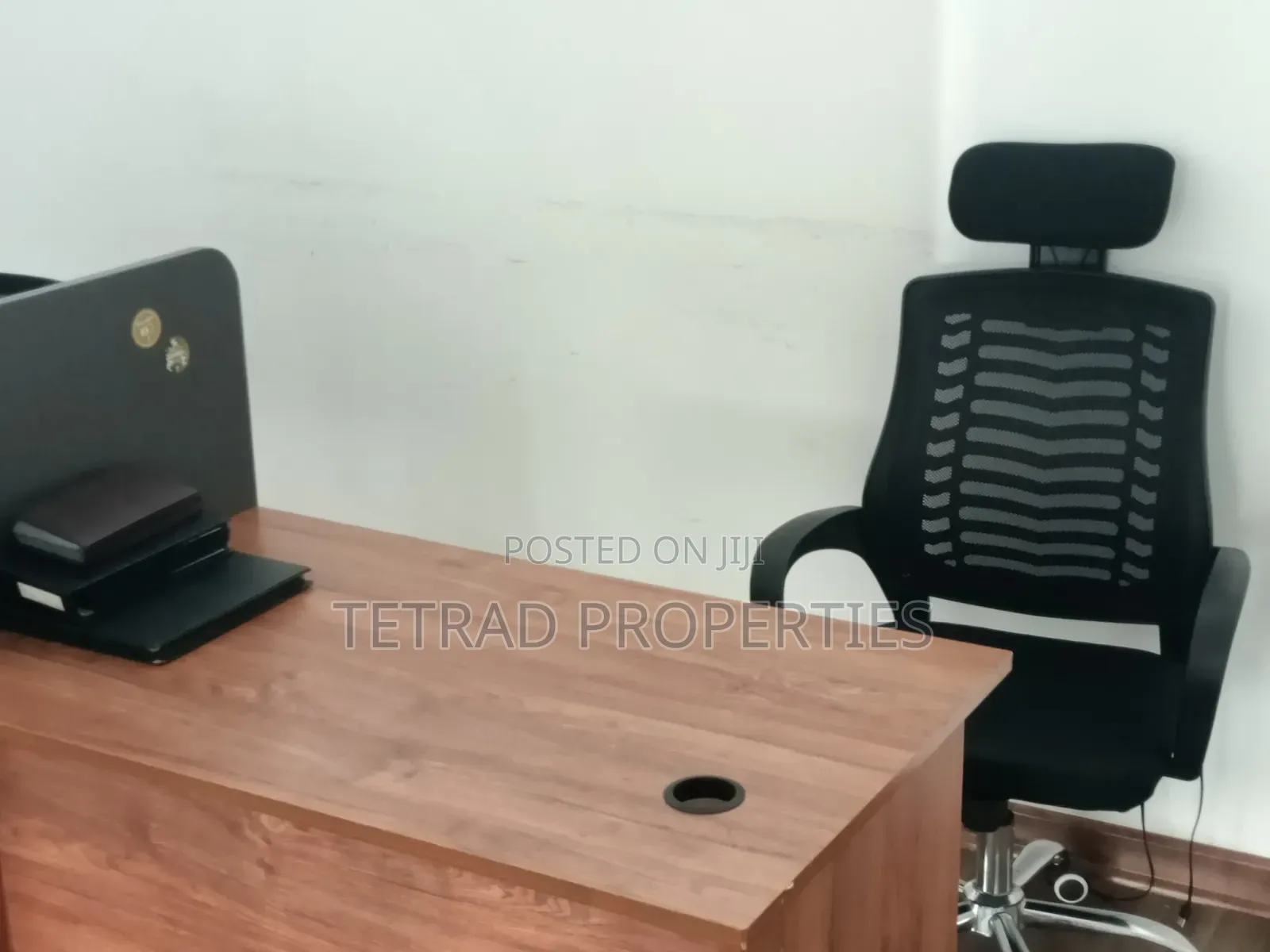 Furnished Office in 6th Parklands City Park Area