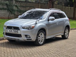 Mitsubishi RVR 2010 Silver