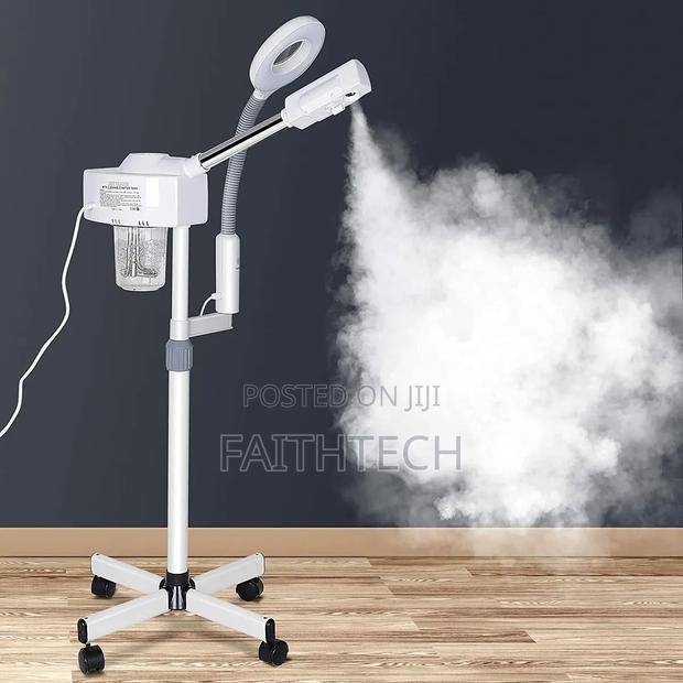 Hot Facial Steamer With Magnifying Glass
