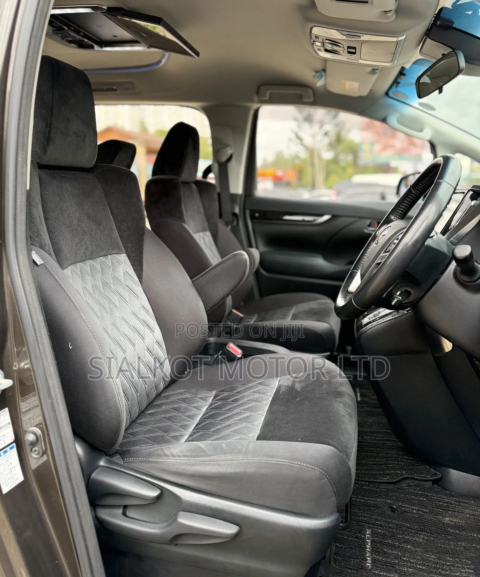 Toyota Alphard 2.5 Petrol FWD 2019 Brown