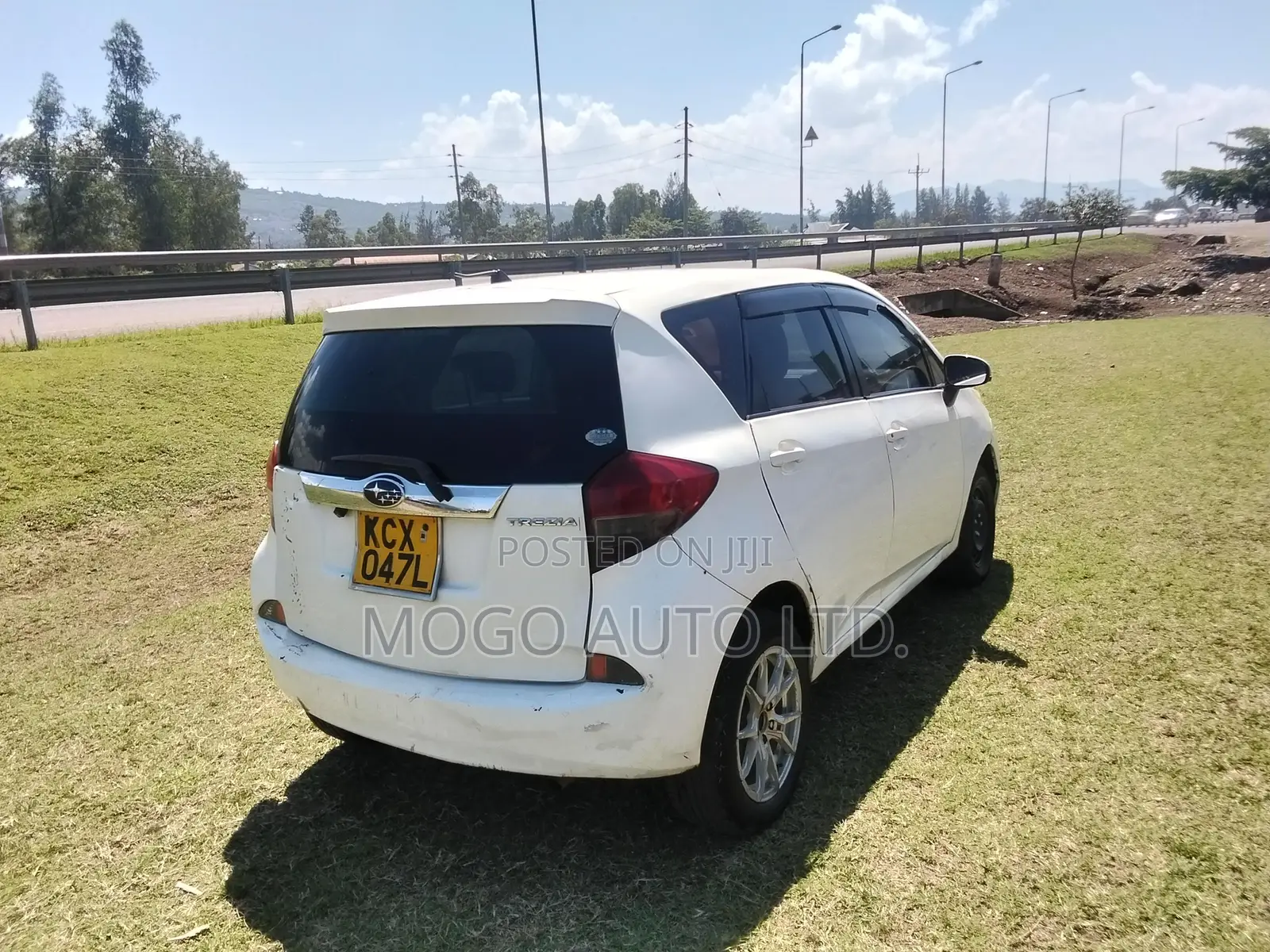 Subaru Trezia 2013 White