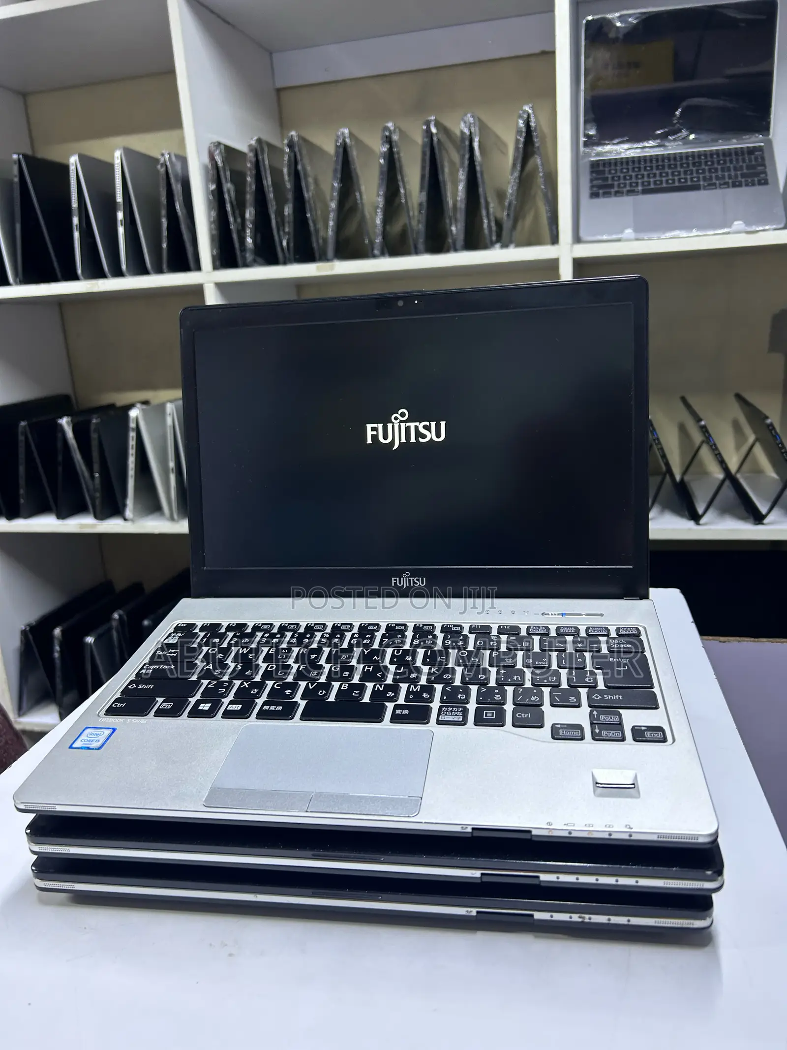 Laptop Fujitsu Lifebook A532 4GB Intel Core i5 SSD 128GB
