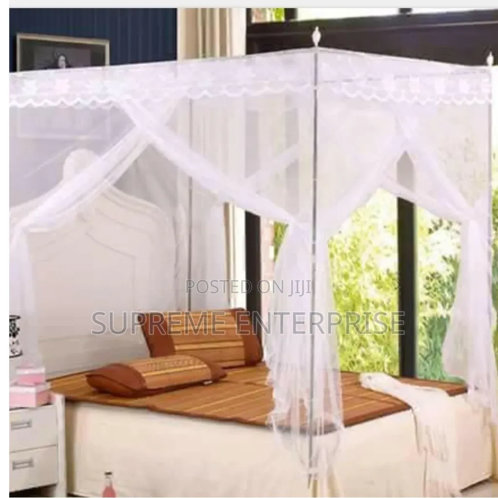 4 Stand Mosquito Net White Mosquito Net With Metallic Stand