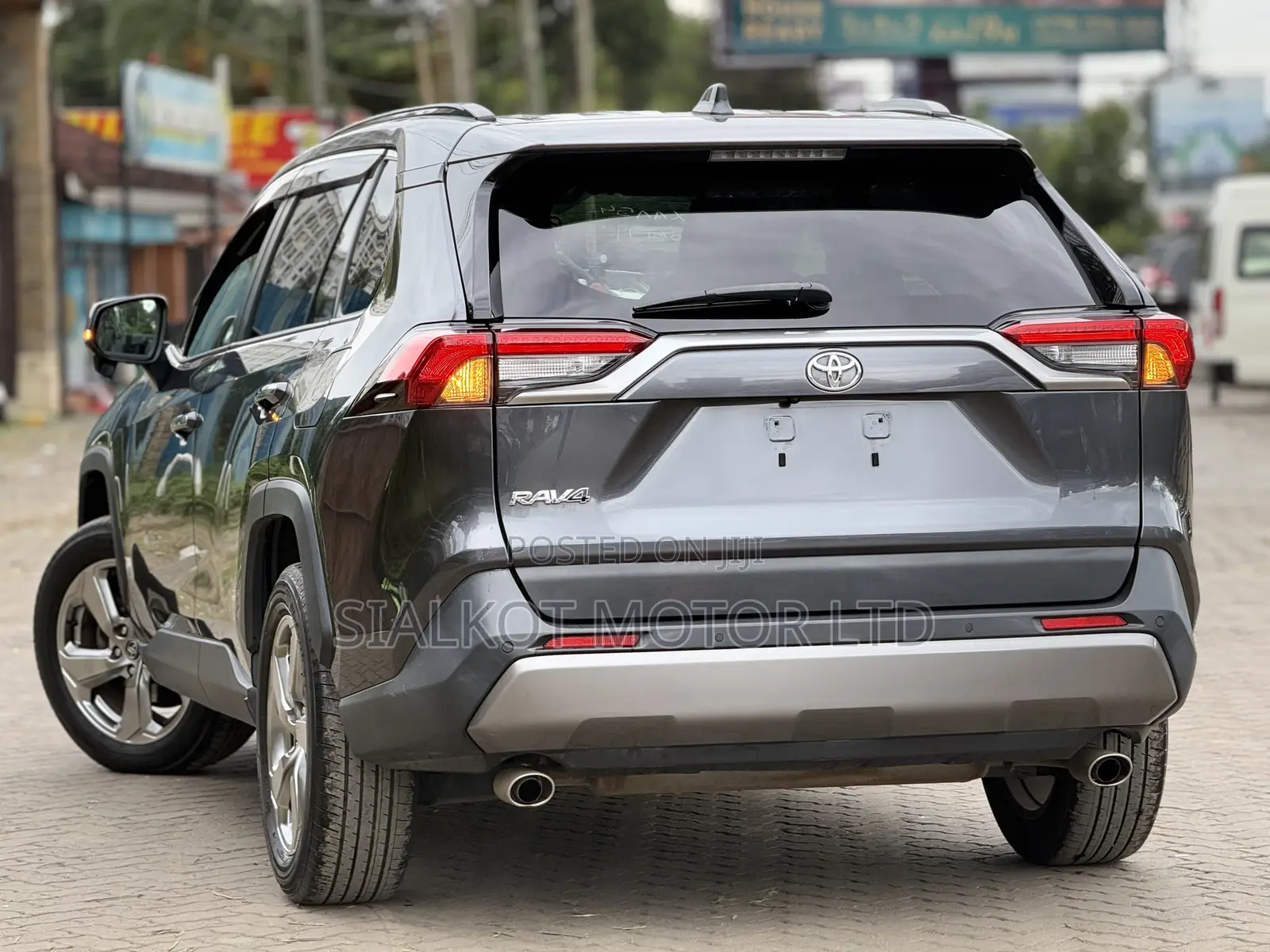 Toyota RAV4 Limited AWD 2019 Gray