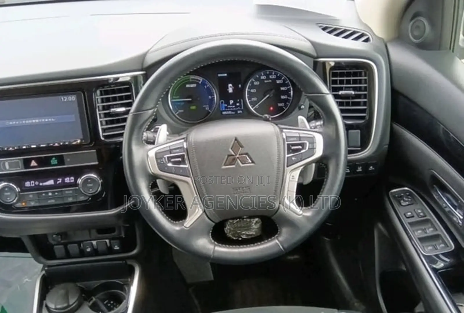 Mitsubishi Outlander PHEV 2019 White