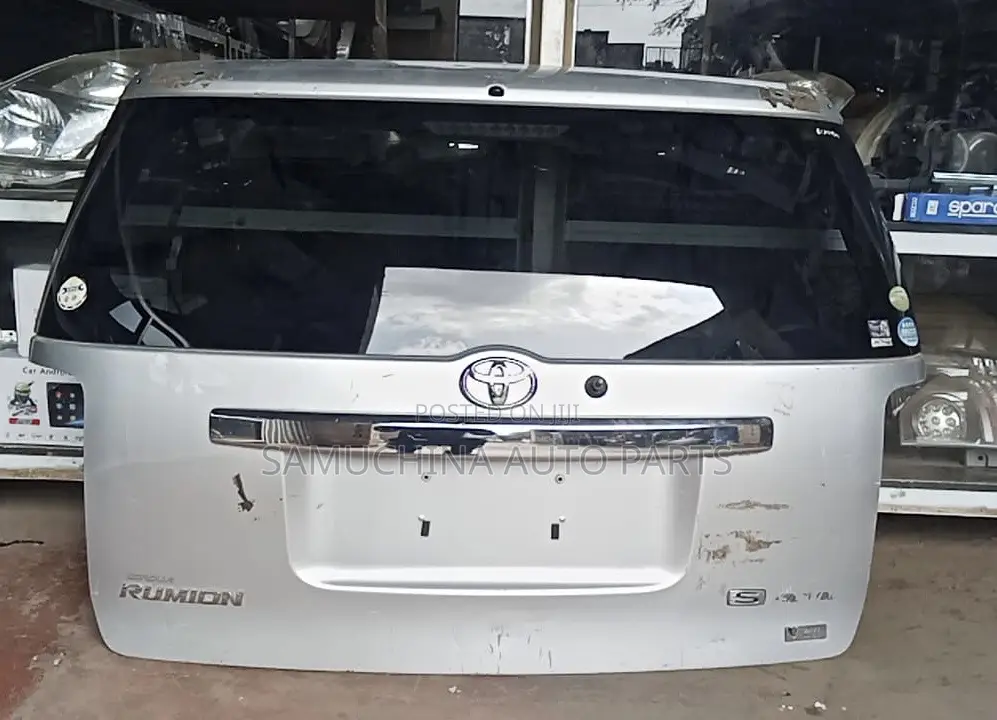Boot Lid Toyota Rumion