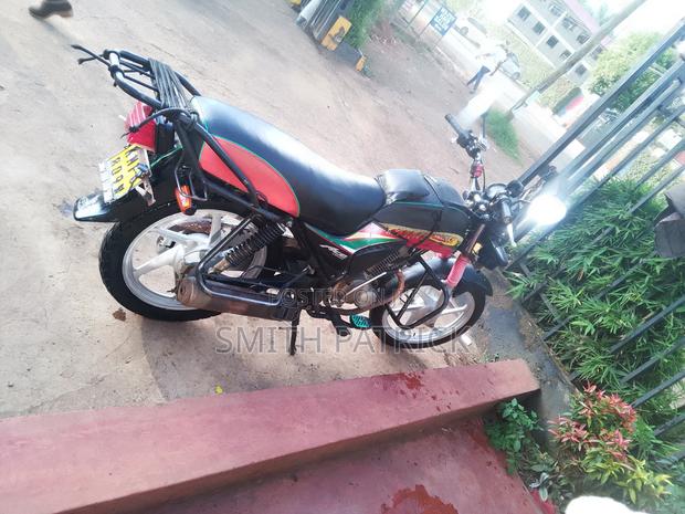 Honda CB 2021 Red - thumbnail 4