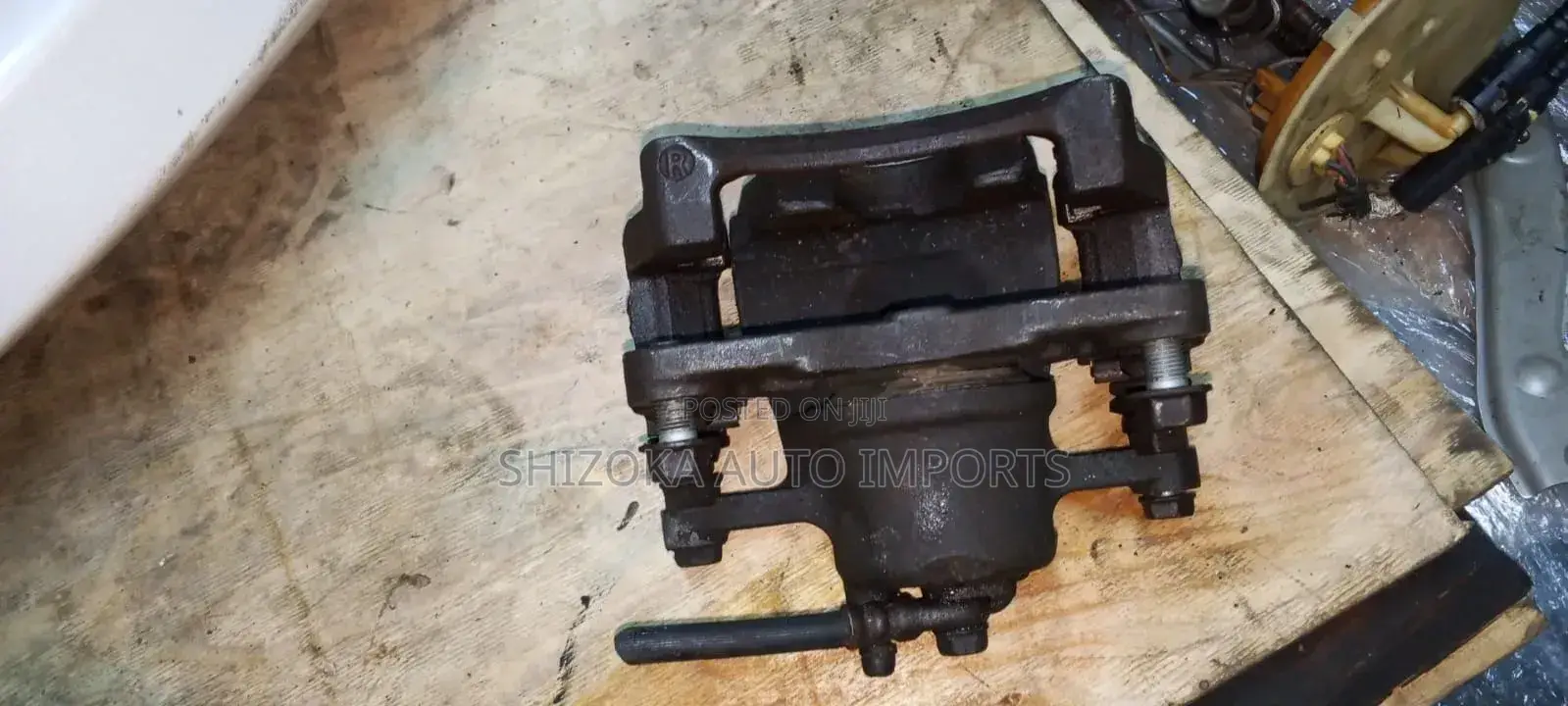 Toyota Axio / Fielder Front Brake Caliper Original Ex-Japan