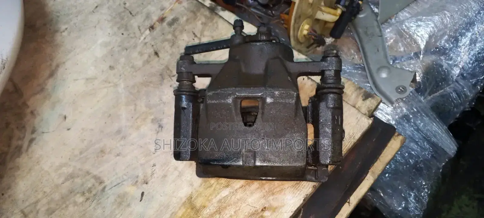 Toyota Axio / Fielder Front Brake Caliper Original Ex-Japan