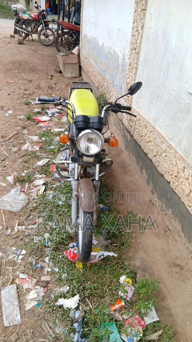 Bajaj Boxer 100 2022 Black - thumbnail 5