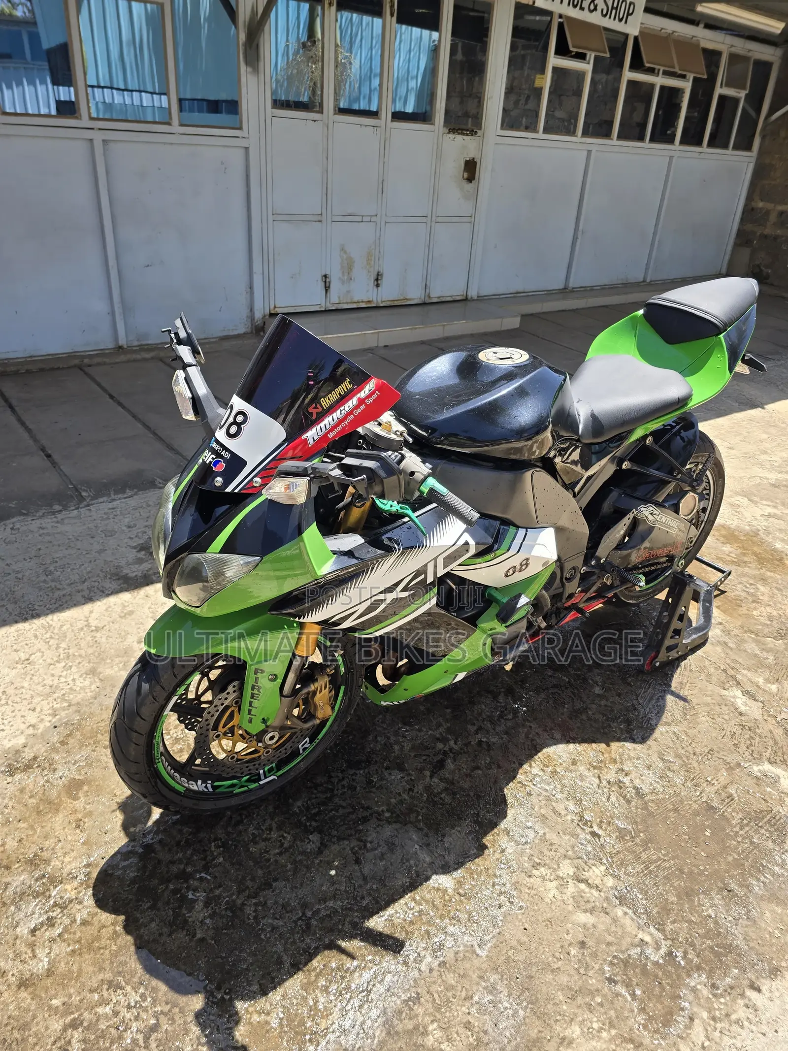 Kawasaki Ninja ZX-10R 2010 Green