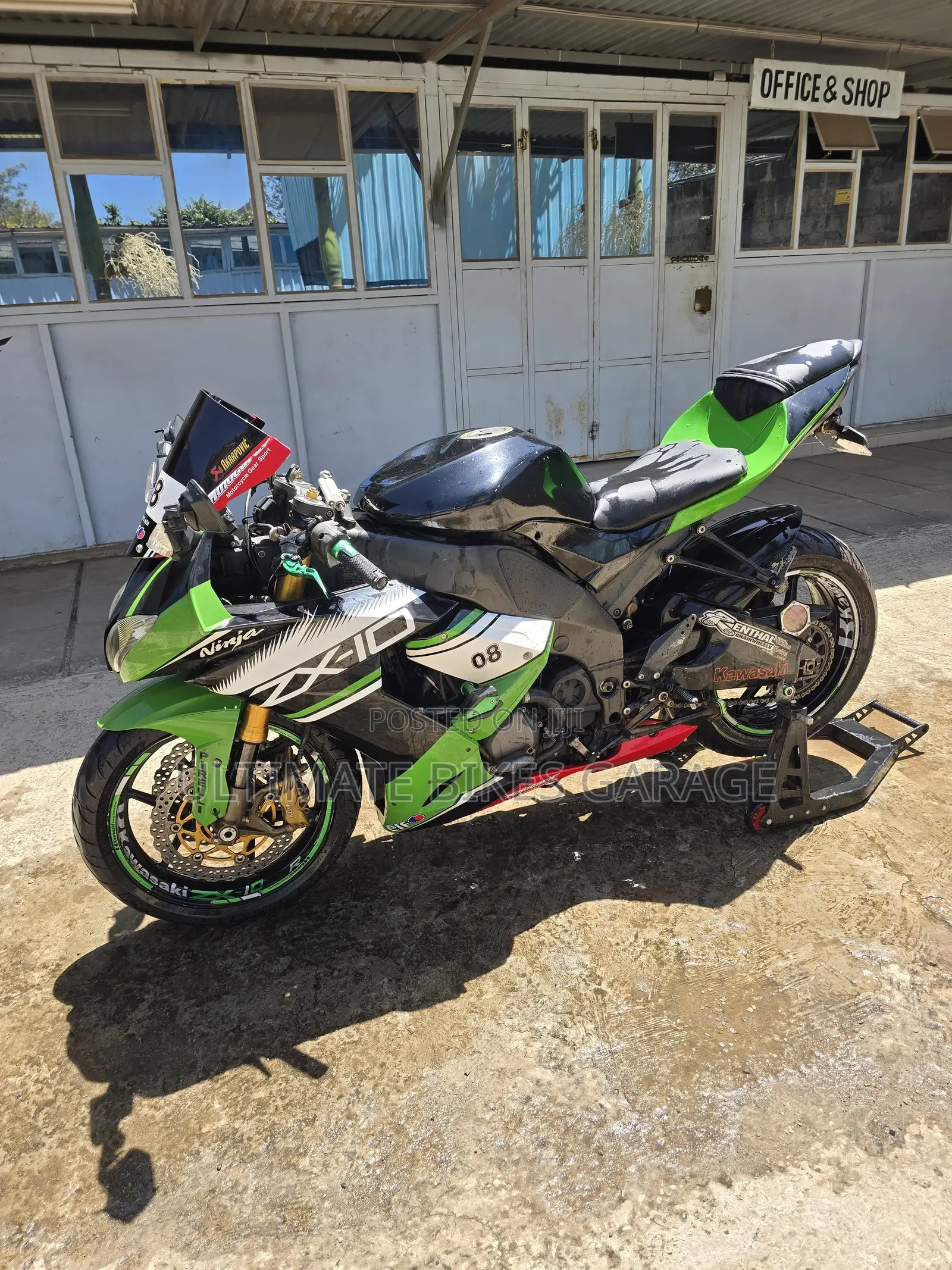 Kawasaki Ninja ZX-10R 2010 Green
