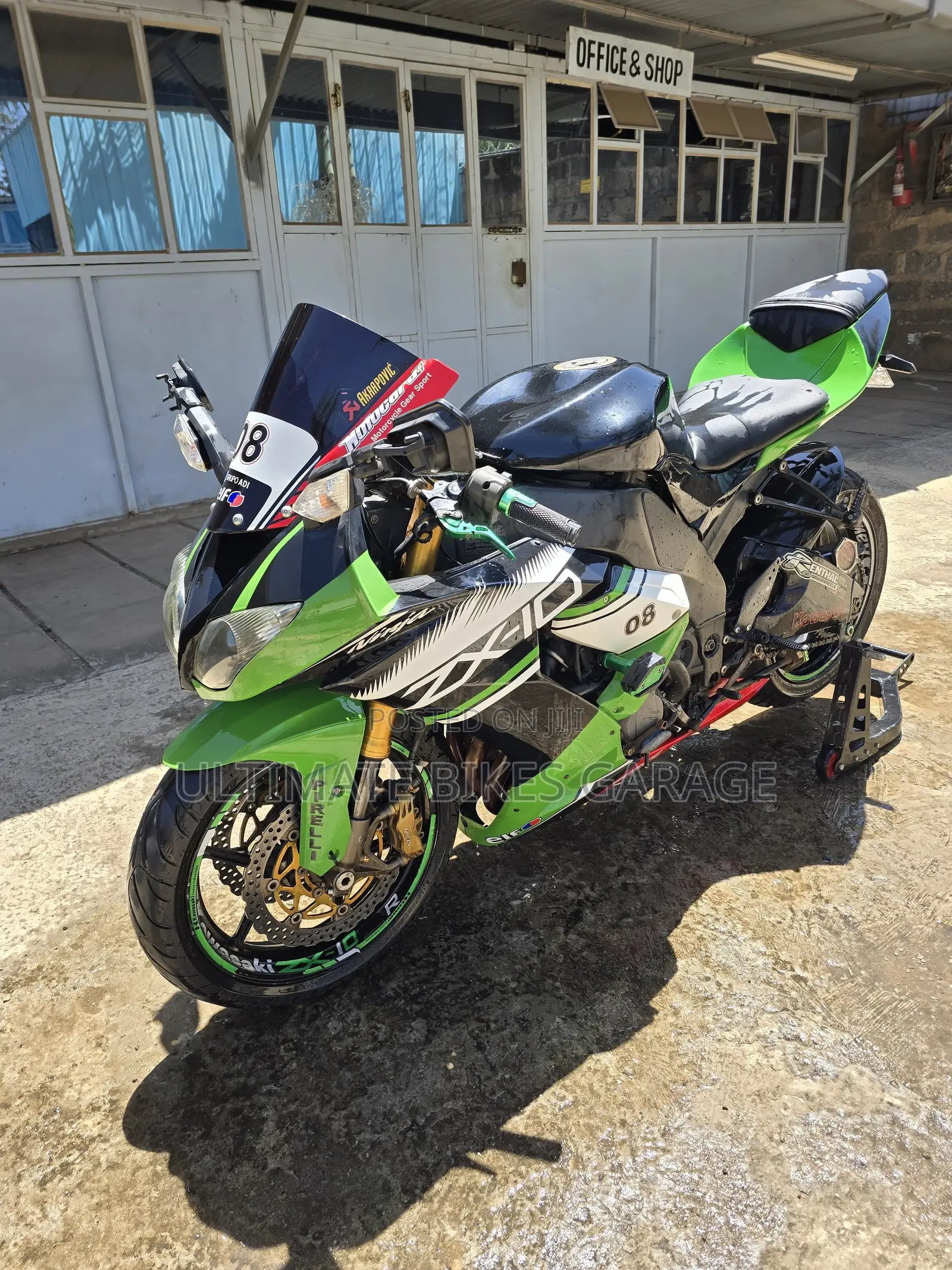 Kawasaki Ninja ZX-10R 2010 Green
