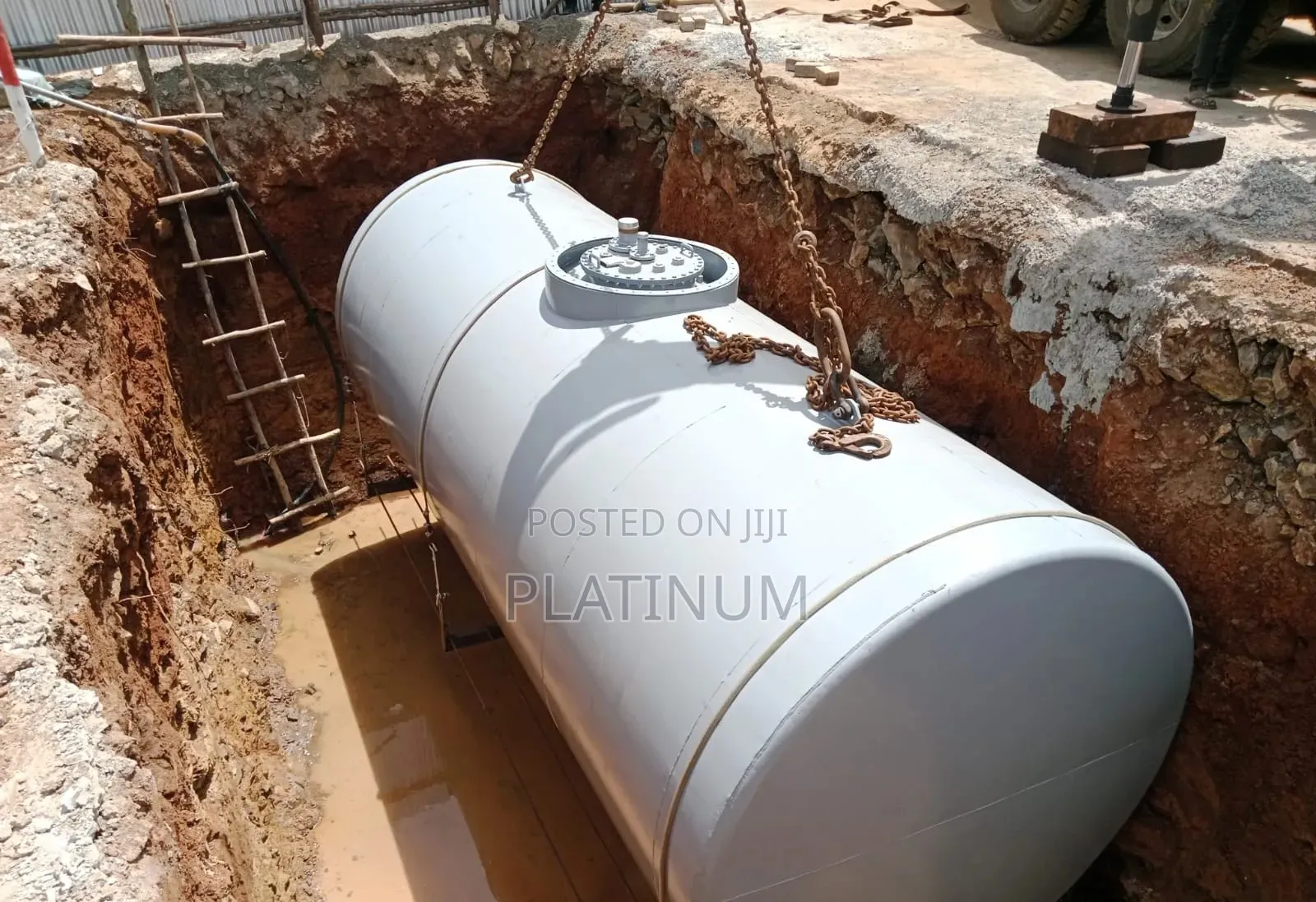 Fuel Dispenser/Underground Storage Tank