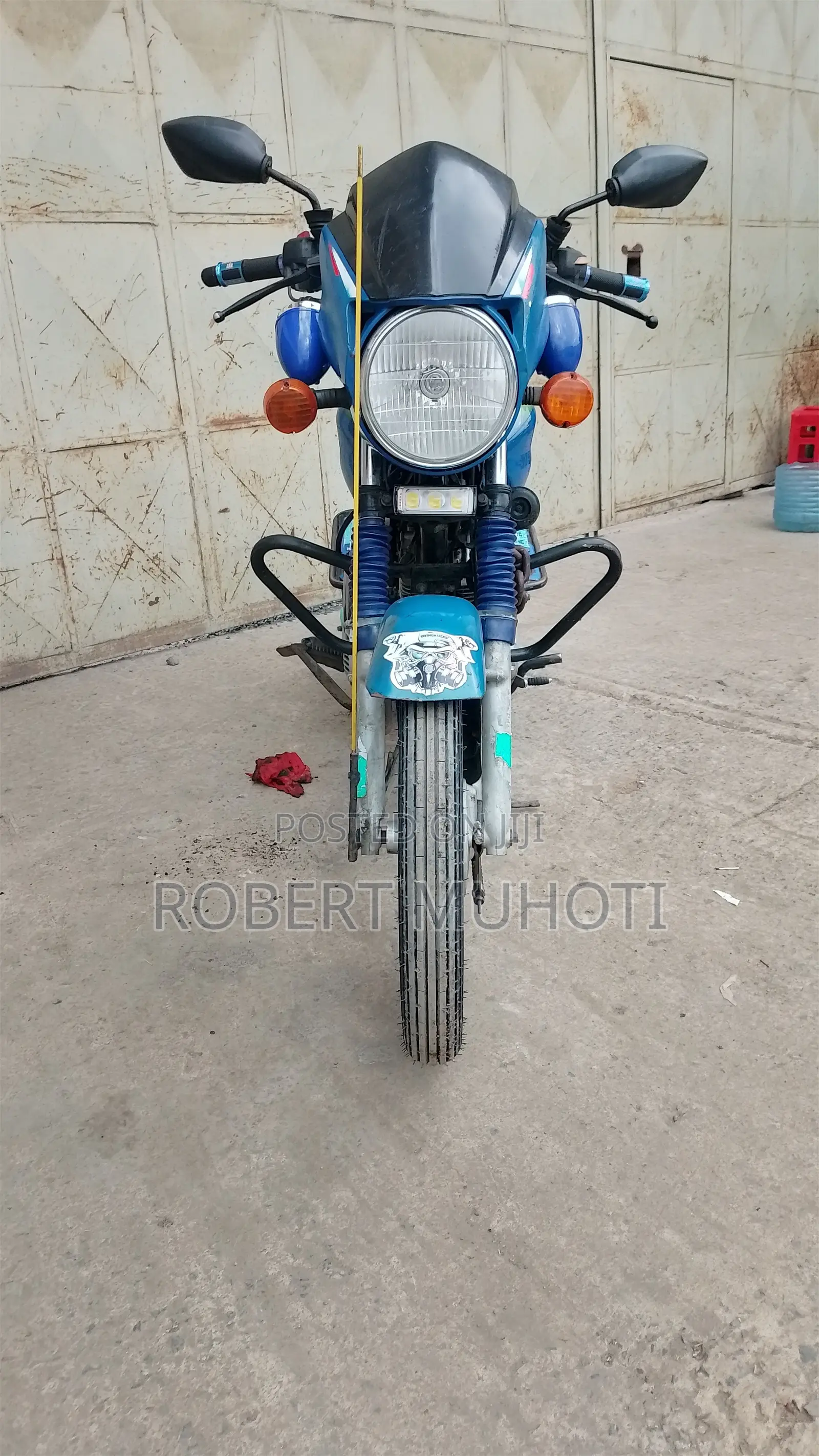 TVS Apache 160 4V 2023 Blue