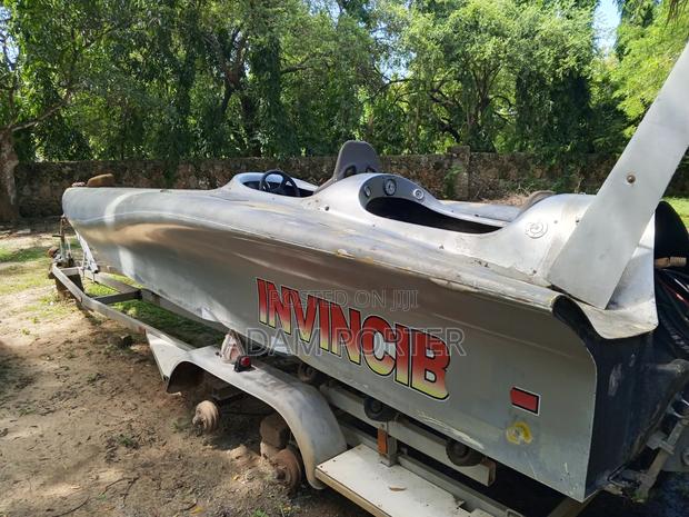 Speed Boat - thumbnail 4