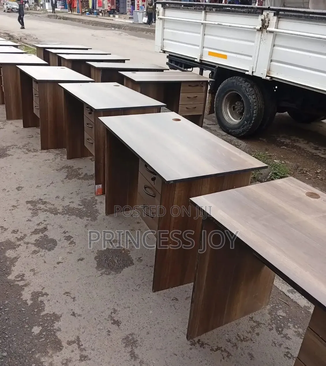 Office Desks