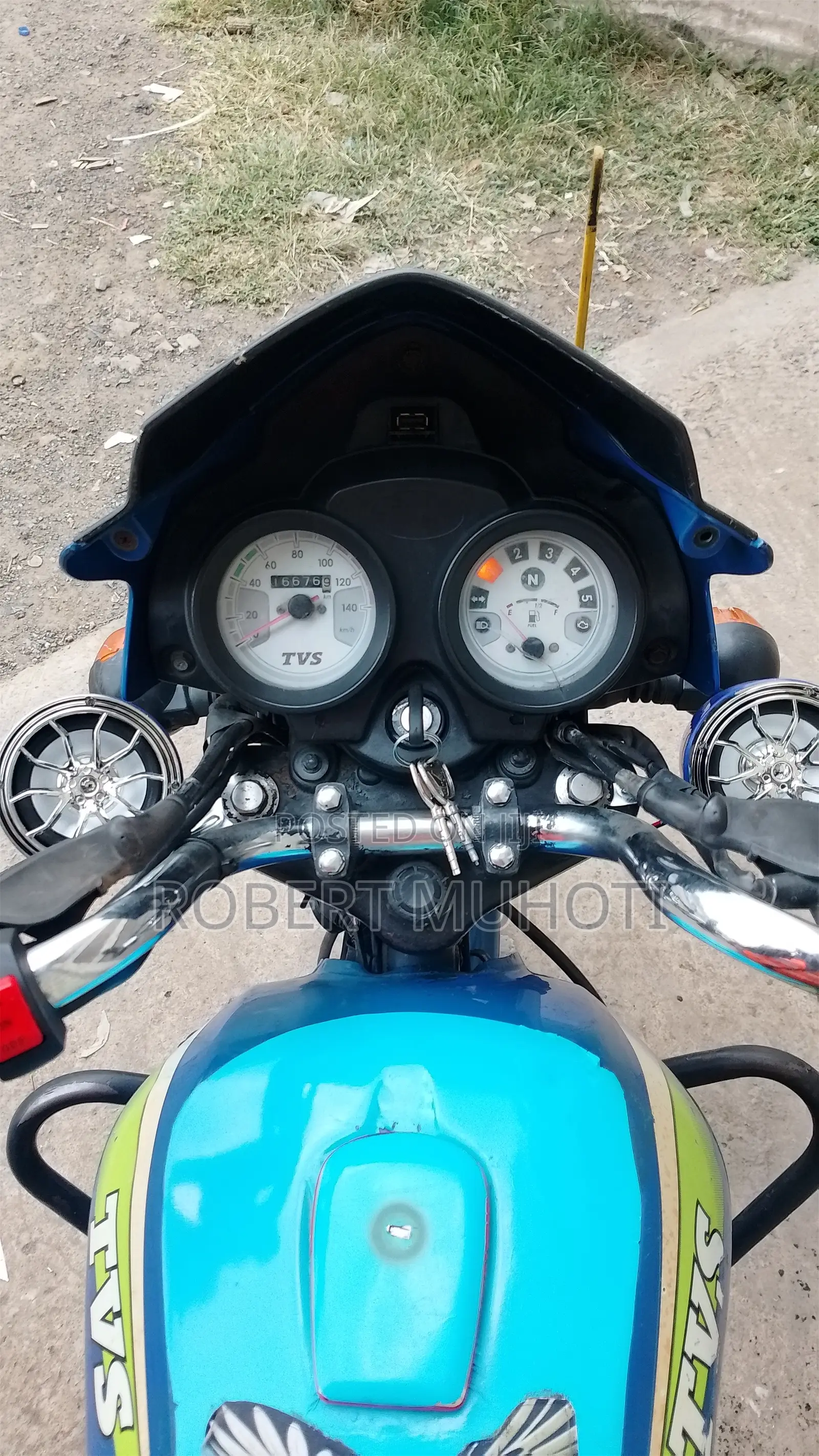 TVS Apache 160 4V 2023 Blue