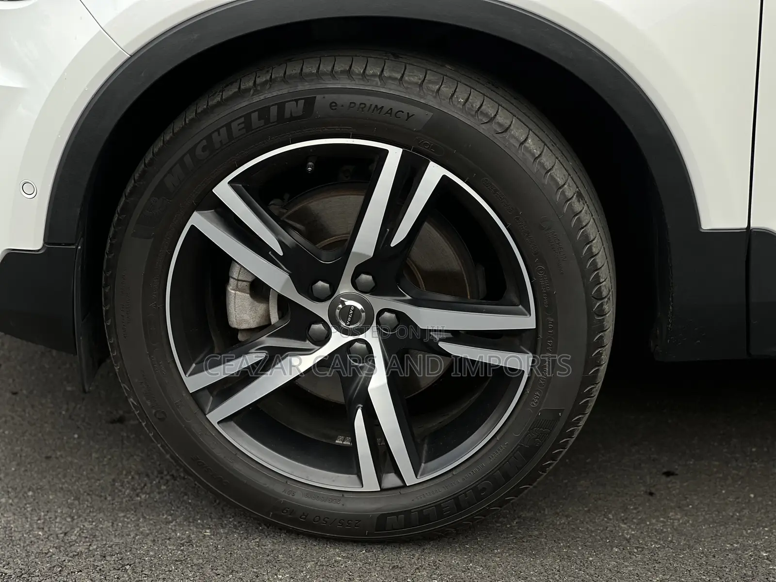 Volvo XC40 T5 Petrol AWD 2019 White