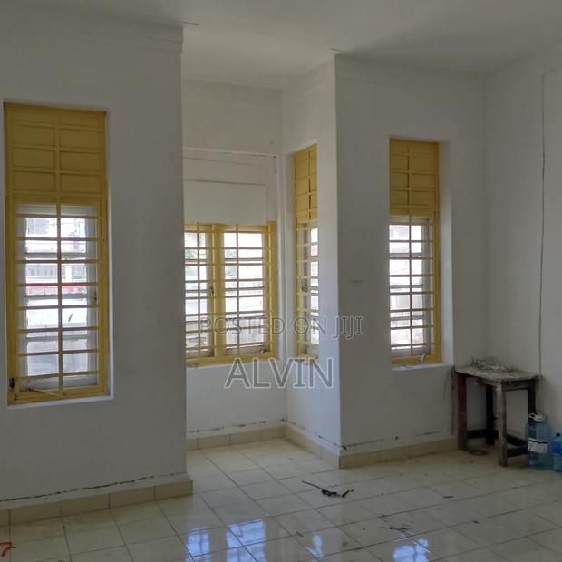 Office Moi Ave Msa - thumbnail 3
