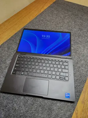 Laptop Dell Latitude 7320 32GB Intel Core i7 SSD 256GB