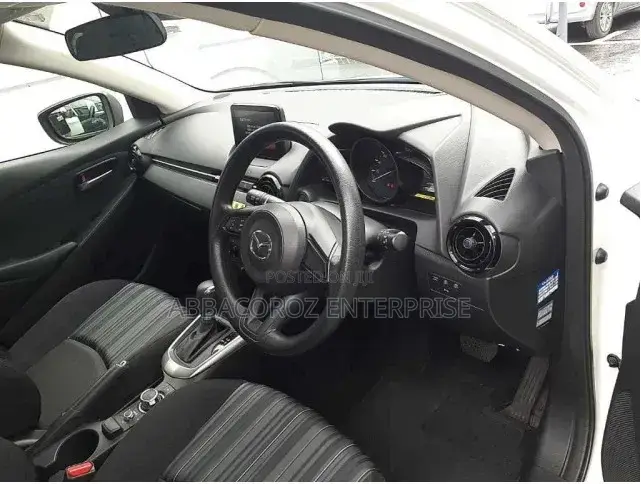 Mazda 2 2020