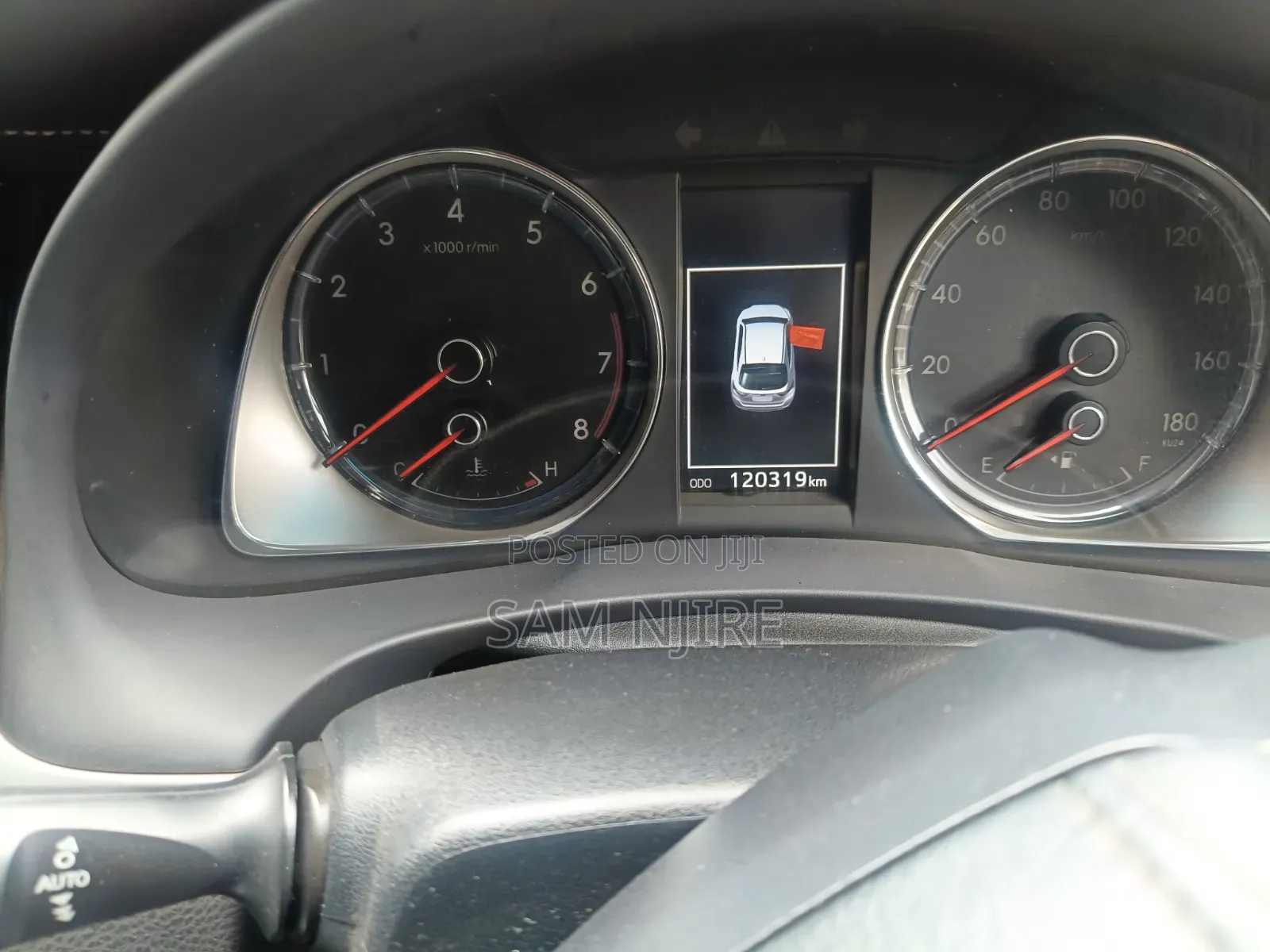 Toyota Harrier 2.0 2015 Black