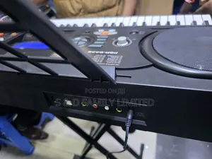 PSR-S438 Keyboard 61 Keys