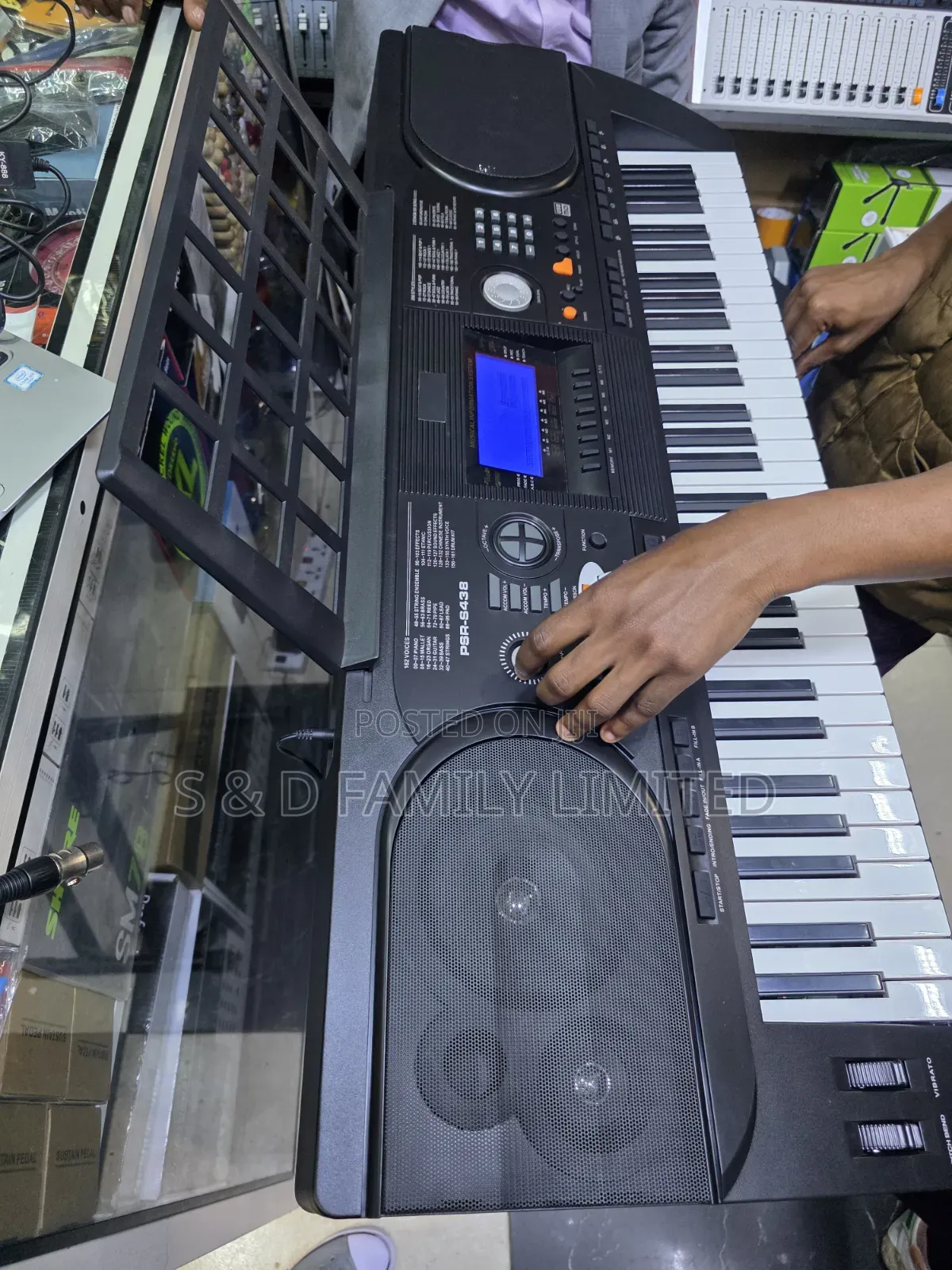 PSR-S438 Keyboard 61 Keys