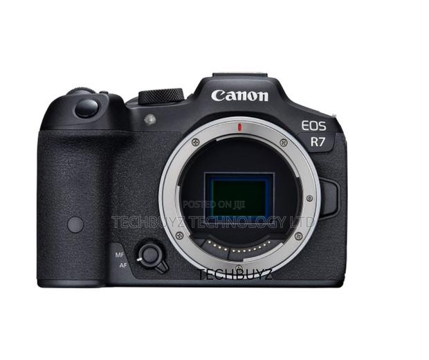 Canon Eos R7 Mirrorless Camera Body