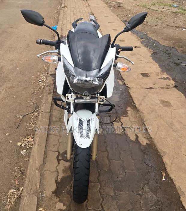 Motorcycle 2020 White