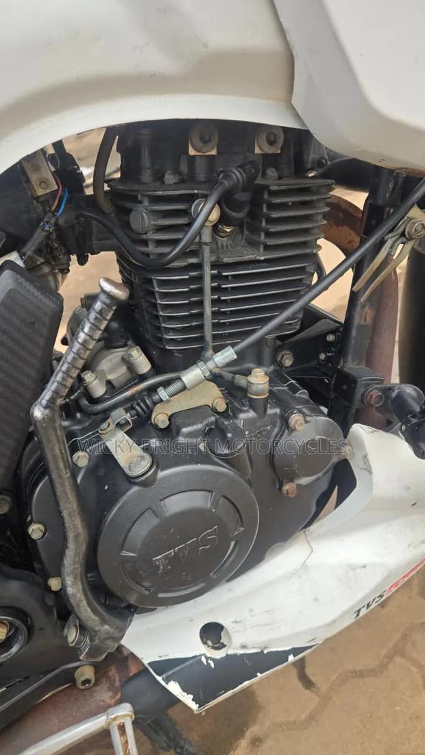 Motorcycle 2020 White - thumbnail 4